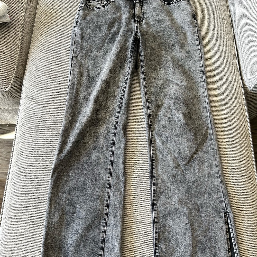 Women's Gray Jeans
